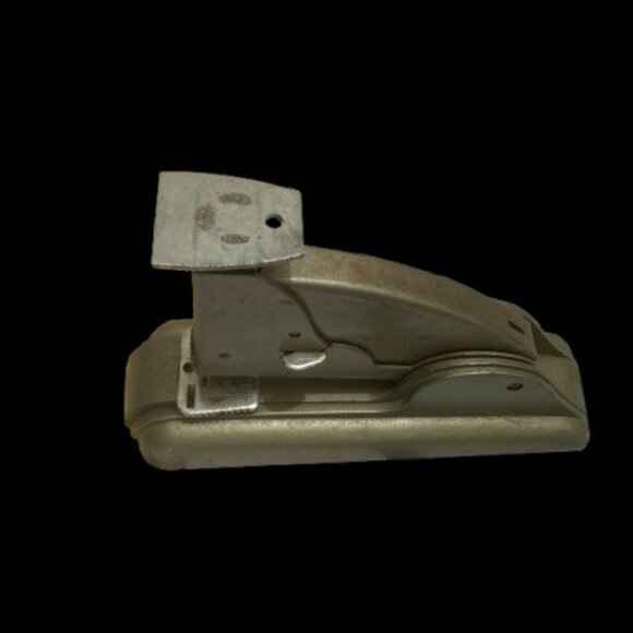 Vintage Swingline Desktop Stapler - Picture 2 of 8